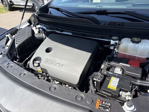 Used 2023 Buick Enclave Avenir w/ Avenir Technology Package image 36