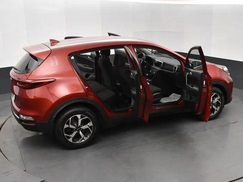 Used 2021 Kia Sportage LX w/ LX Fwd Popular Package image 6