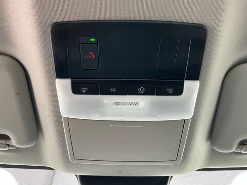 Used 2025 Nissan Sentra SV image 16