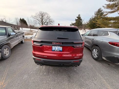 Used 2024 GMC Acadia AT4 w/ Luxury Package image 10