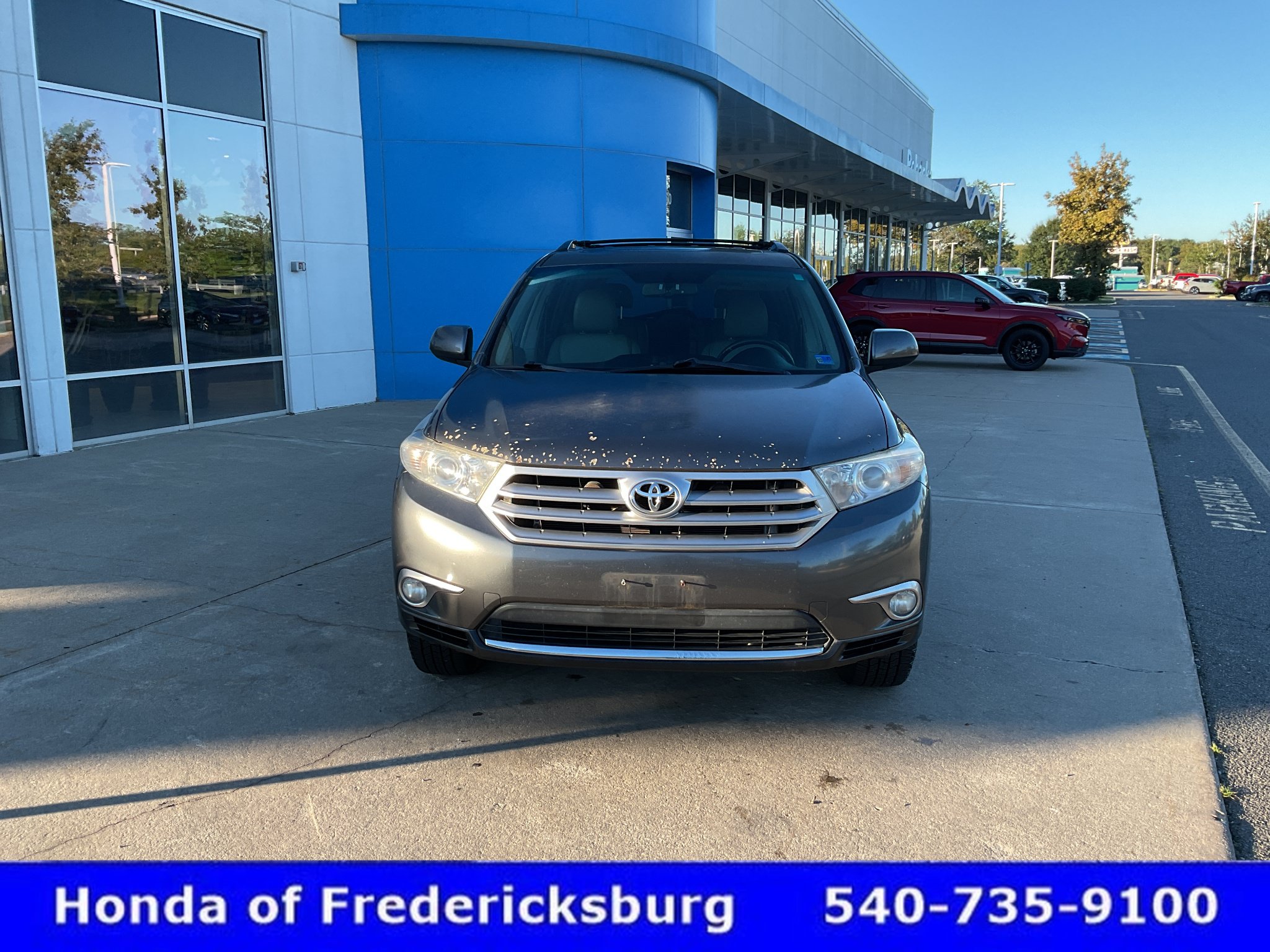 Used 2011 Toyota Highlander SE w/ Convenience Pkg AWD/4WD image 9