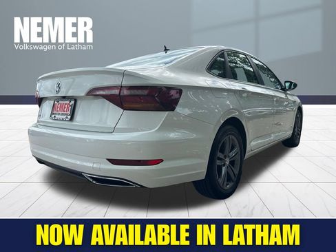 Used 2019 Volkswagen Jetta R-Line FWD image 4