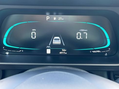 Certified 2025 Hyundai Elantra Sport FWD image 29