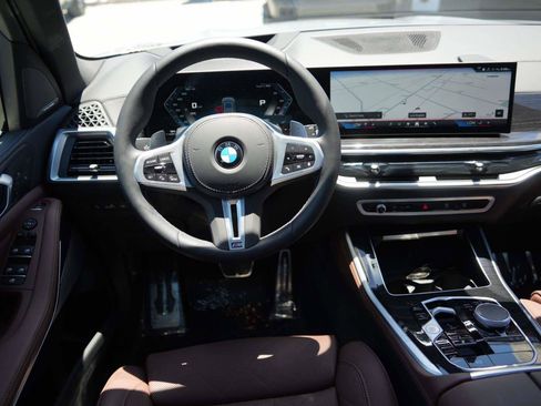 Used 2026 BMW X5 M60i w/ Climate Comfort Package AWD/4WD image 8