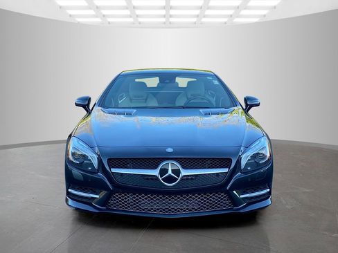 Used 2013 Mercedes-Benz SL 550 image 4