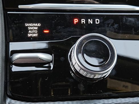 New 2025 Jeep Grand Cherokee Limited image 12