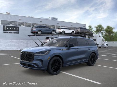 New 2026 Lincoln Aviator Reserve image 1