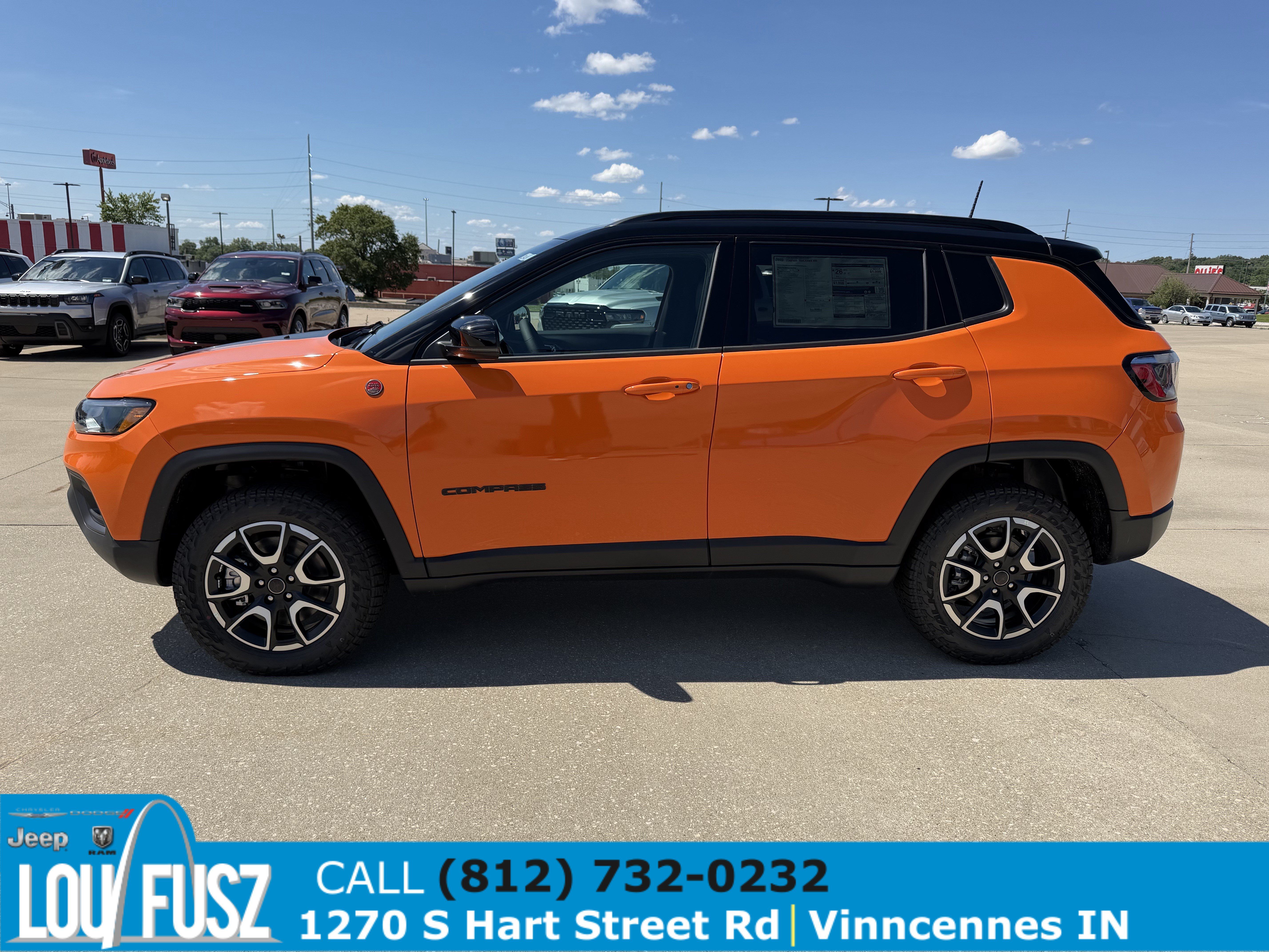 New 2026 Jeep Compass Trailhawk w/ Sun, Sound & Navigation Group AWD/4WD image 4