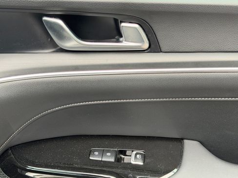 Certified 2025 Kia K5 GT-Line AWD/4WD image 19