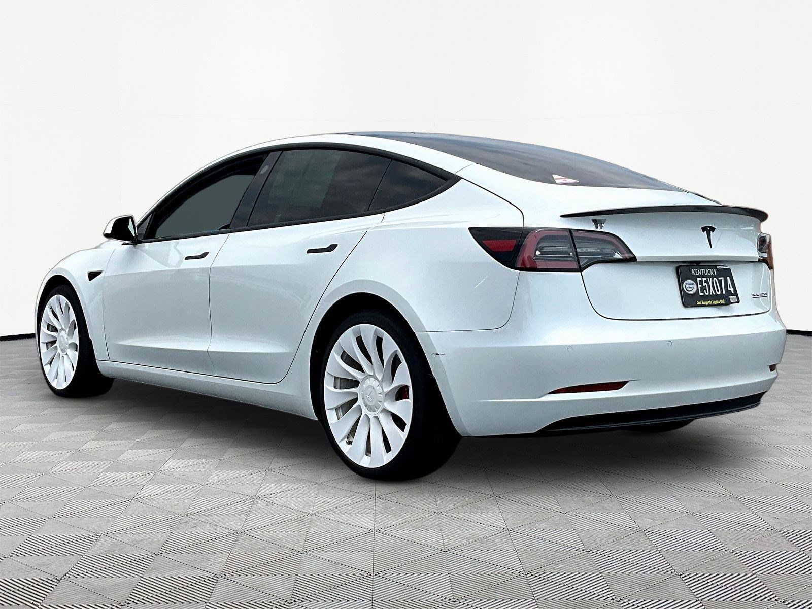 Used 2022 Tesla Model 3 Performance AWD/4WD image 4