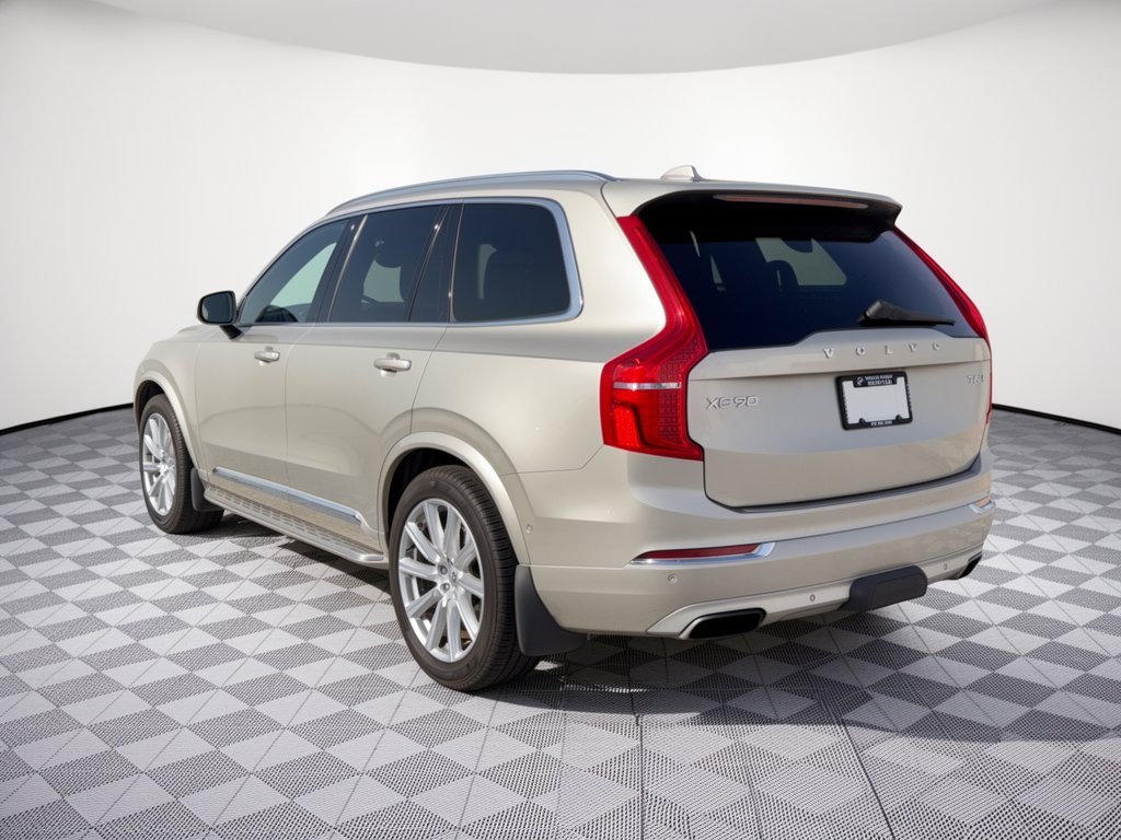 Used 2016 Volvo XC90 T6 Inscription w/ Vision Package AWD/4WD image 3