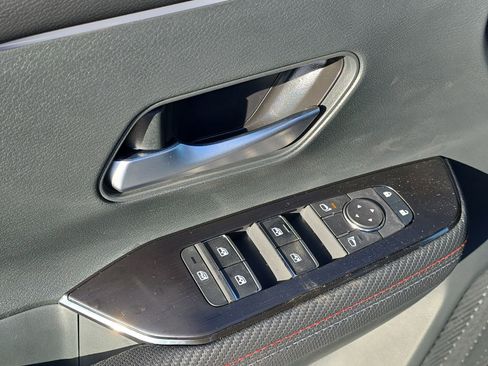 New 2026 Nissan Kicks SR w/ Cold Weather Package image 13