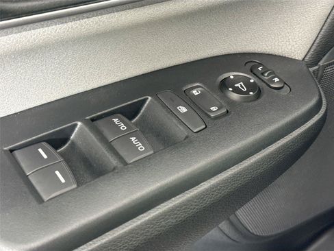 Used 2017 Honda CR-V EX image 26