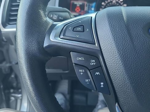 Used 2022 Ford Edge SEL w/ Convenience Package image 31