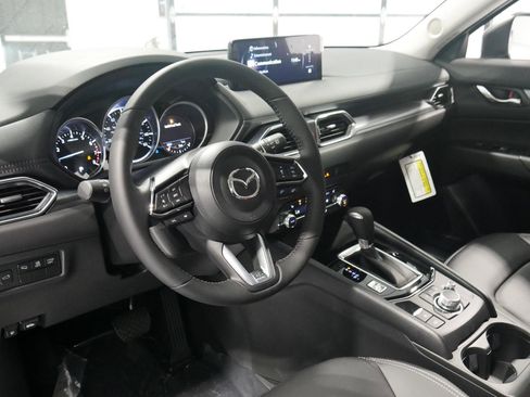 New 2025 MAZDA CX-5 AWD 2.5 S w/ Preferred Package image 9
