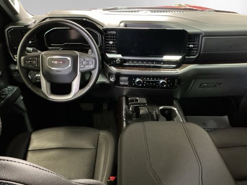 Used 2024 GMC Sierra 1500 Elevation w/ Elevation Premium Package image 10