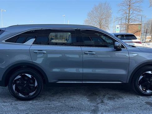 Used 2025 Kia Sorento SX Prestige image 6