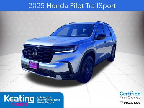 Certified 2025 Honda Pilot TrailSport image 2