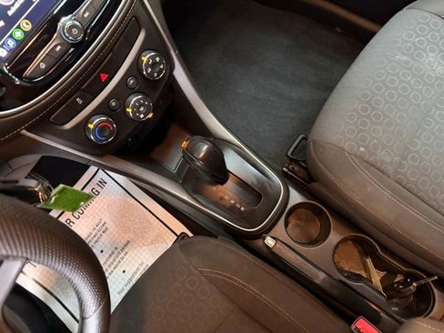 Used 2021 Chevrolet Trax LS w/ Tint and Cruise Package image 36