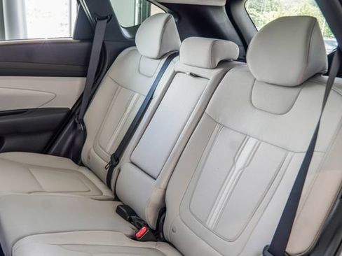 Certified 2025 Hyundai Tucson SEL FWD image 38