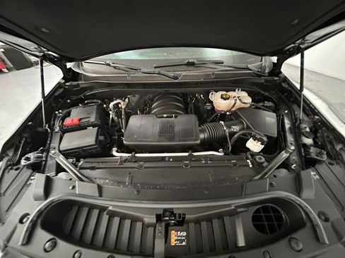 Used 2024 Chevrolet Tahoe LS RWD image 21