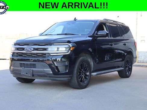 Used 2022 Ford Expedition XLT RWD image 1