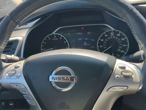Used 2018 Nissan Murano SL w/ Moonroof Package image 12