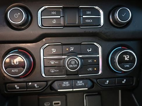 Used 2021 Chevrolet Tahoe RST image 33