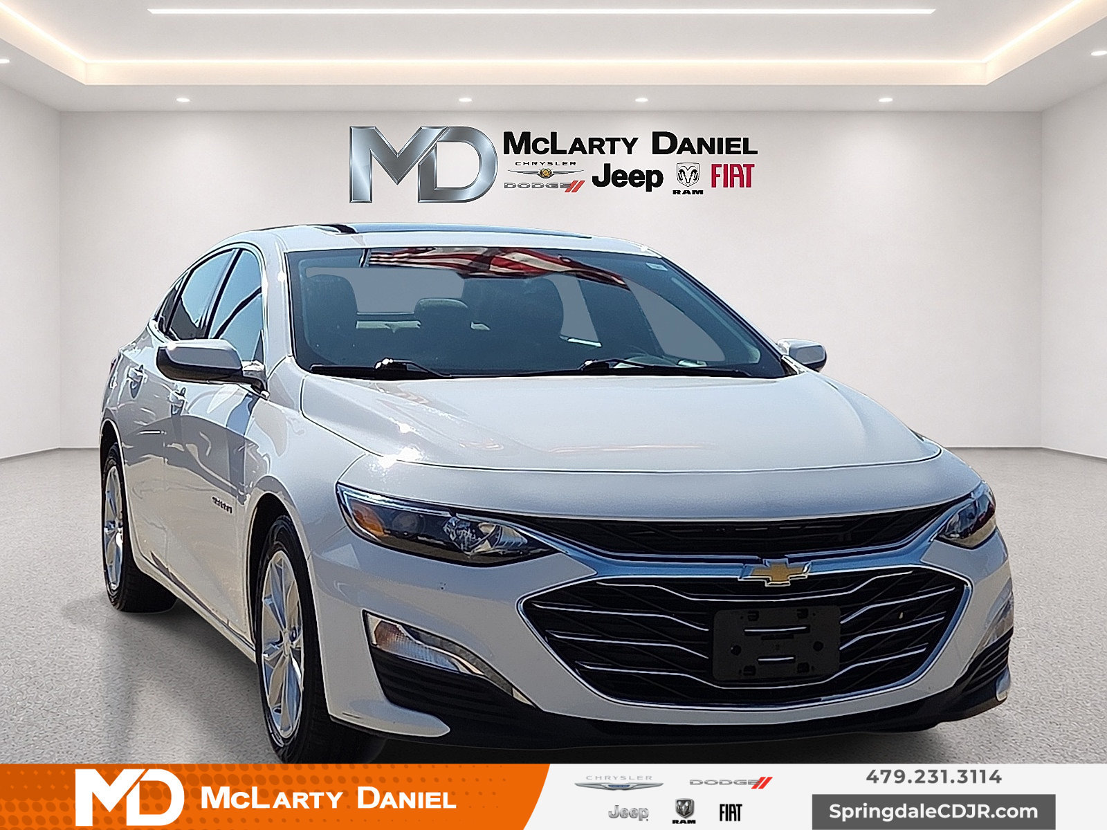 Used 2024 Chevrolet Malibu LT FWD image 1
