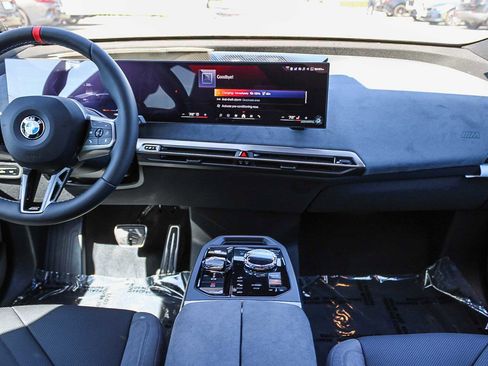 New 2026 BMW iX M70 AWD/4WD image 12
