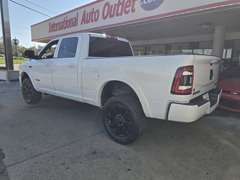 Used 2022 RAM 2500 Laramie w/ Night Edition AWD/4WD image 6