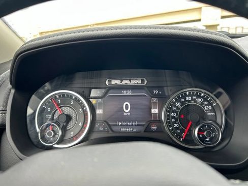 Used 2024 RAM 2500 Laramie AWD/4WD image 24