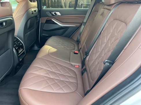 Used 2024 BMW X5 xDrive40i w/ Premium Package AWD/4WD image 24