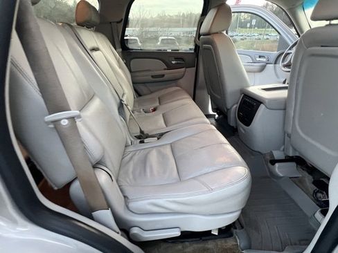 Used 2009 GMC Yukon SLT w/ Suspension Package, Autoride image 28