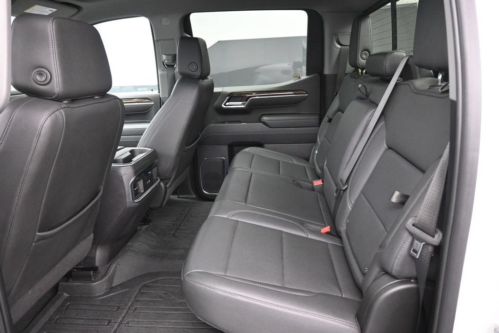 Used 2024 GMC Sierra 1500 Elevation w/ Elevation Premium Package AWD/4WD image 25