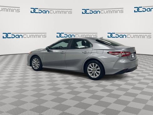 Used 2020 Toyota Camry LE w/ Convenience Package FWD image 6