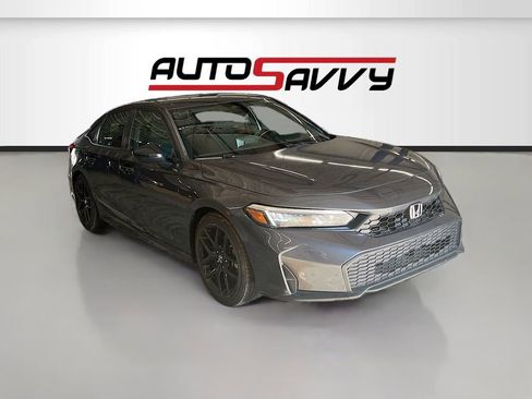 Used 2025 Honda Civic Sport image 1