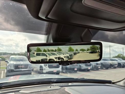 Used 2025 RAM 1500 RHO w/ RHO Level 1 Equipment Group AWD/4WD image 29