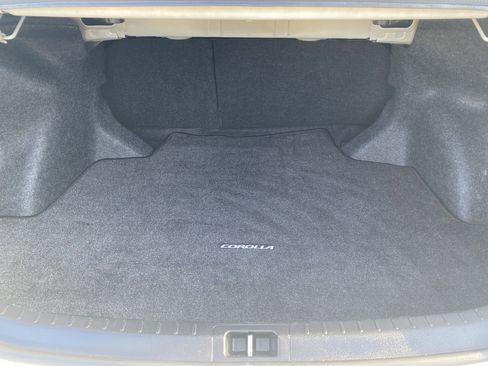 Used 2018 Toyota Corolla SE image 24