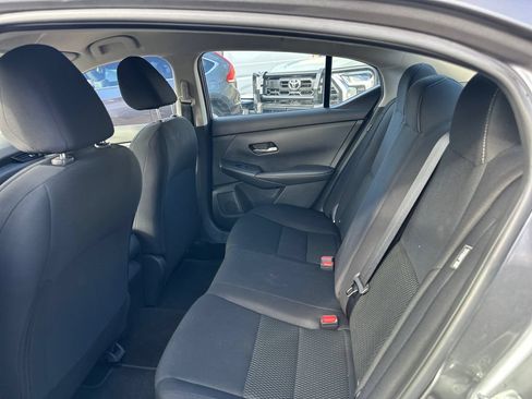 Used 2022 Nissan Sentra S FWD image 15