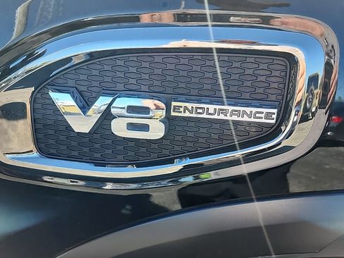 Used 2024 Nissan Titan PRO-4X w/ Pro-4x Convenience Package image 13