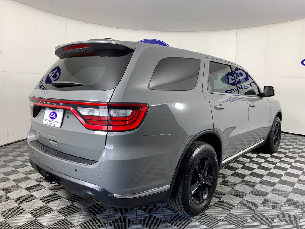 Used 2023 Dodge Durango AWD image 3