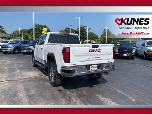 New 2025 GMC Sierra 3500 SLT w/ SLT Premium Package image 9