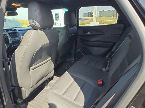 Used 2022 Chevrolet TrailBlazer RS AWD/4WD image 12