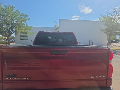 Used 2021 Chevrolet Silverado 1500 Custom AWD/4WD image 6