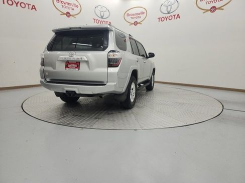 Used 2022 Toyota 4Runner SR5 image 8