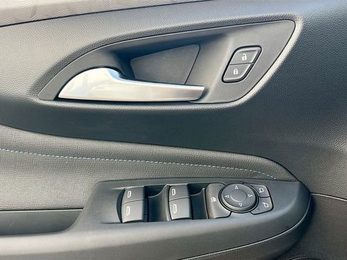 New 2026 Buick Envista Sport Touring w/ Convenience I Package image 13