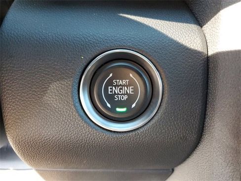 New 2026 GMC Acadia Elevation image 24