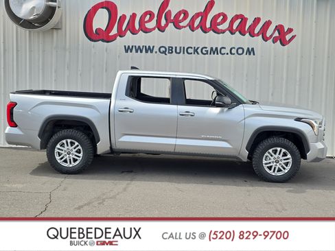 Used 2024 Toyota Tundra SR5 w/ SR5 Premium Package AWD/4WD image 9