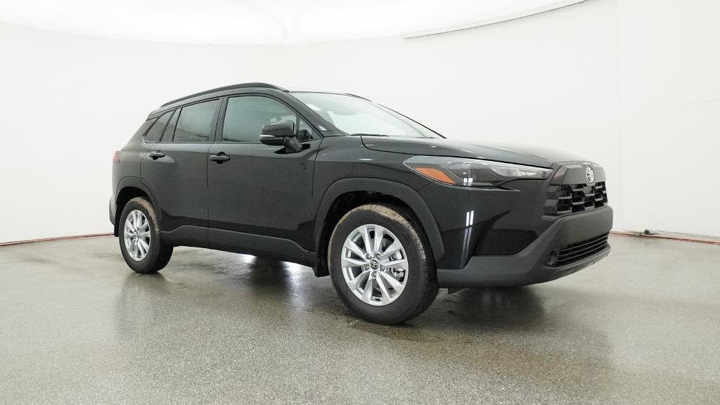 New 2026 Toyota Corolla Cross LE w/ Moonroof Package FWD image 32